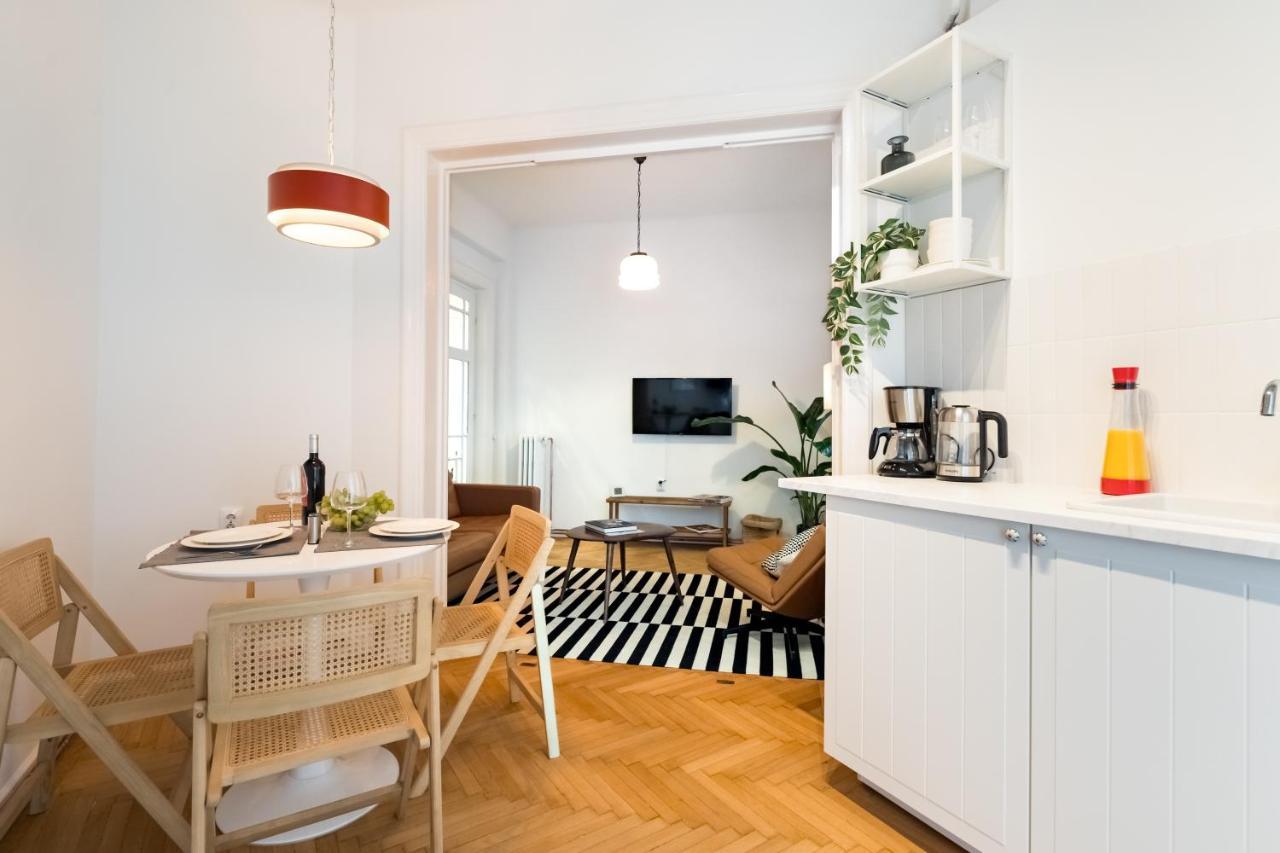 Cismigiu Serenity: 1Br Flat With Scenic Balcony Bükreş Dış mekan fotoğraf